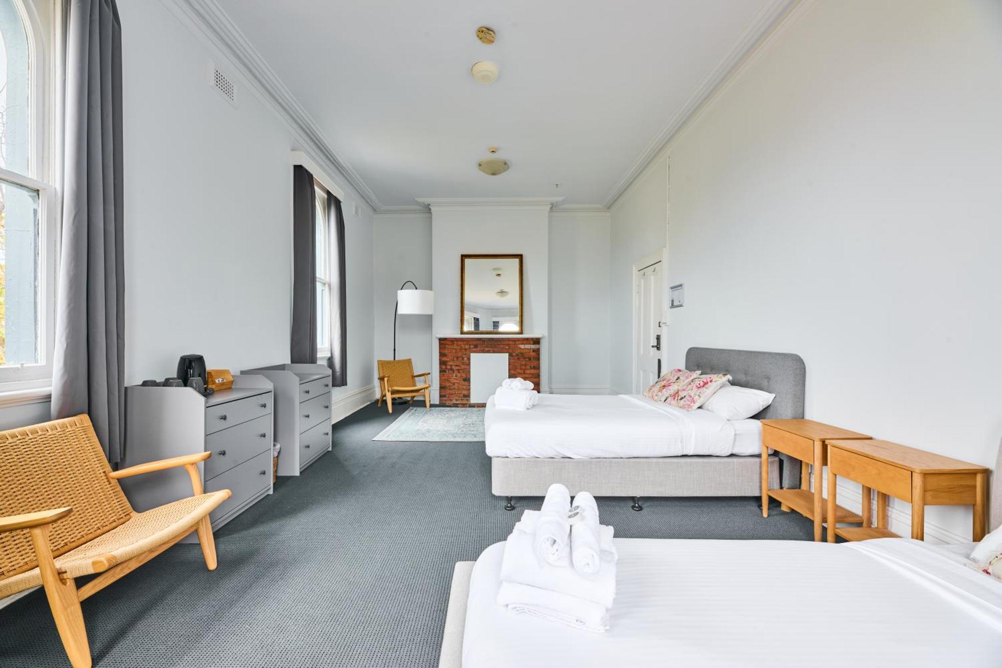College Lawn Hotel Мельбурн Екстер'єр фото